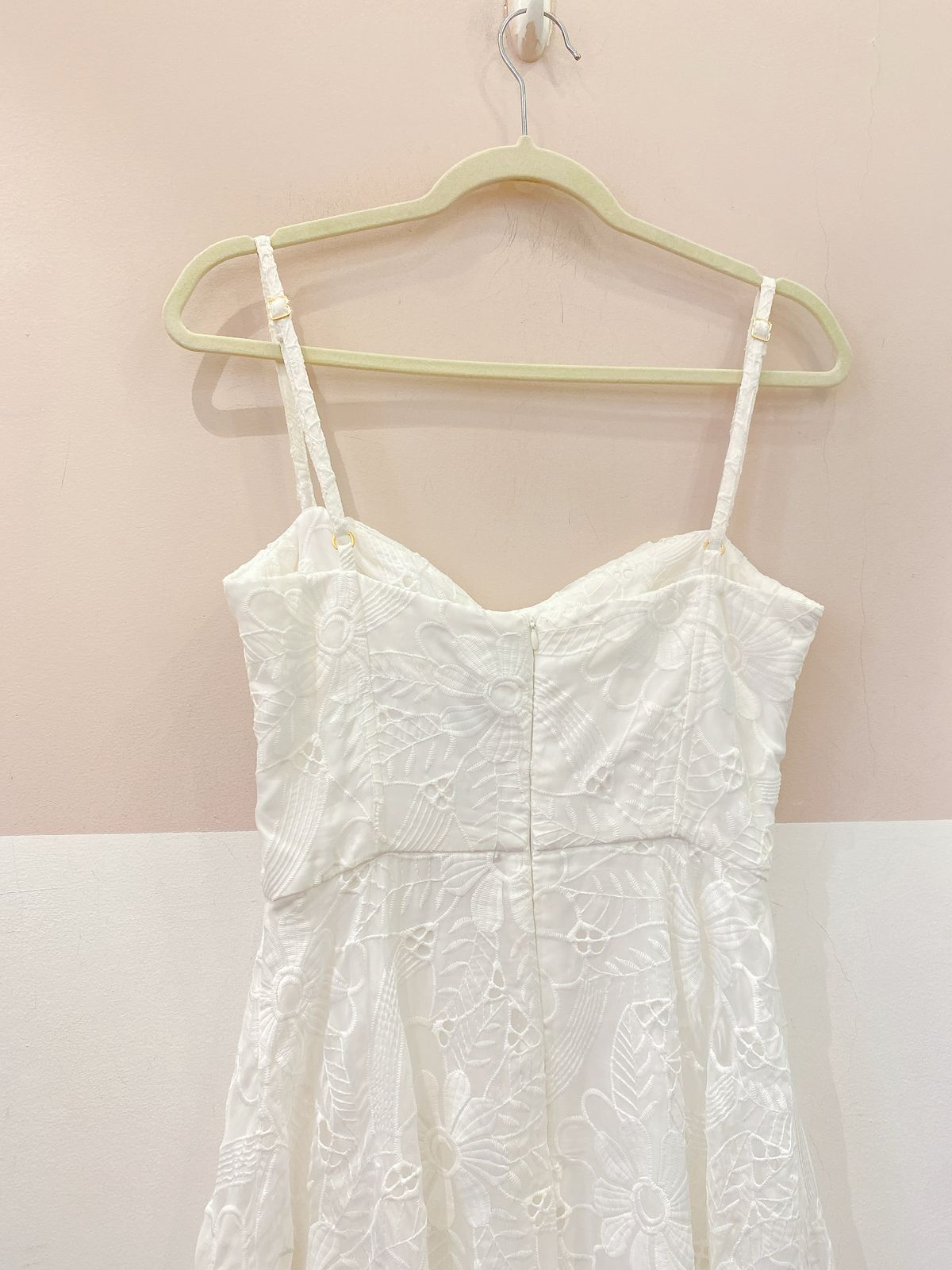 Vestido midi renda branco Lovlity P