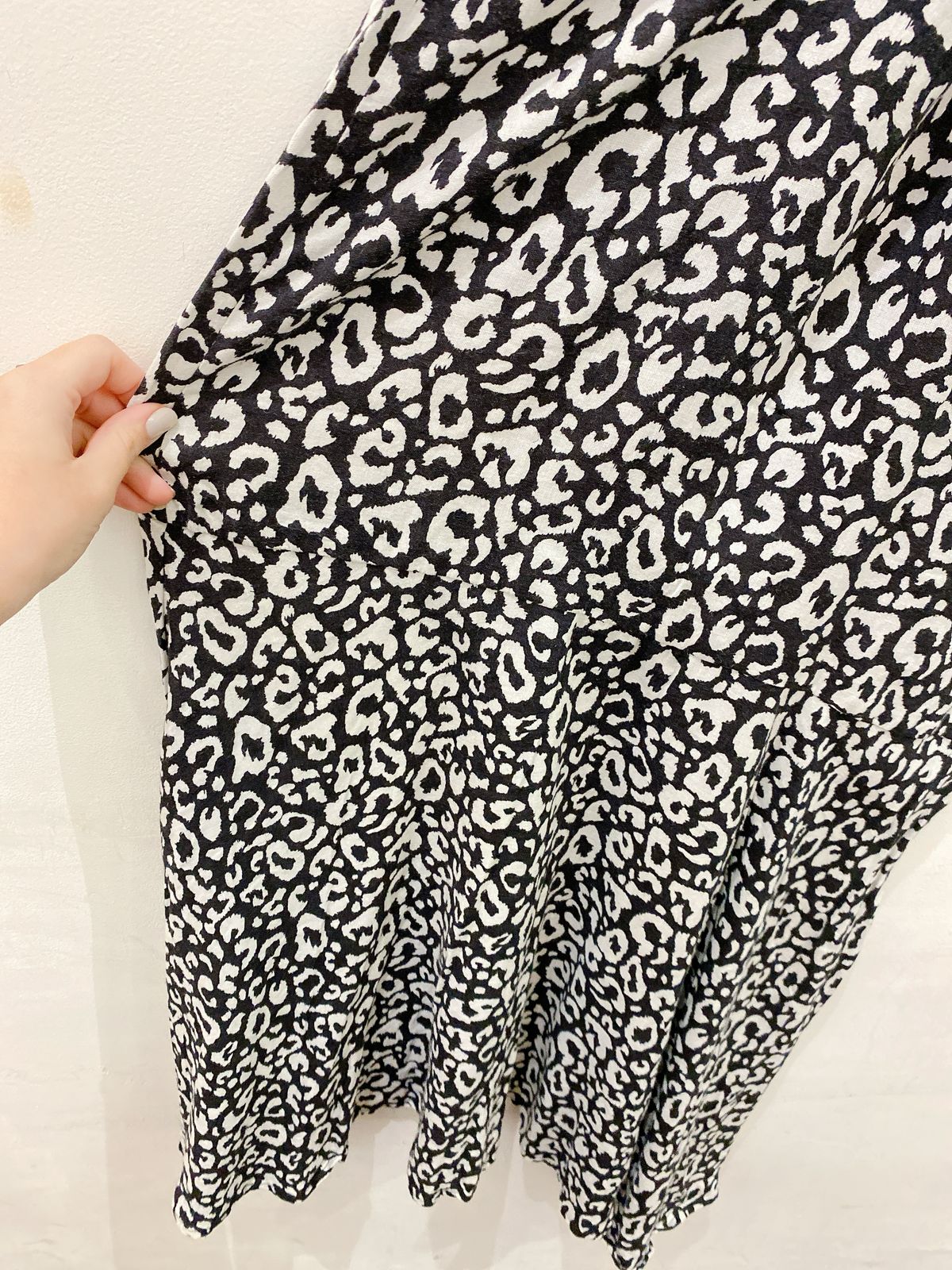 Vestido midi onça p&b Leeloo M