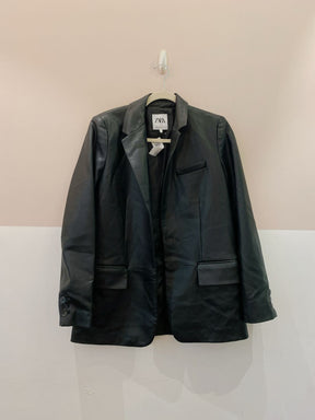 Blazer couro fake preto Zara PP