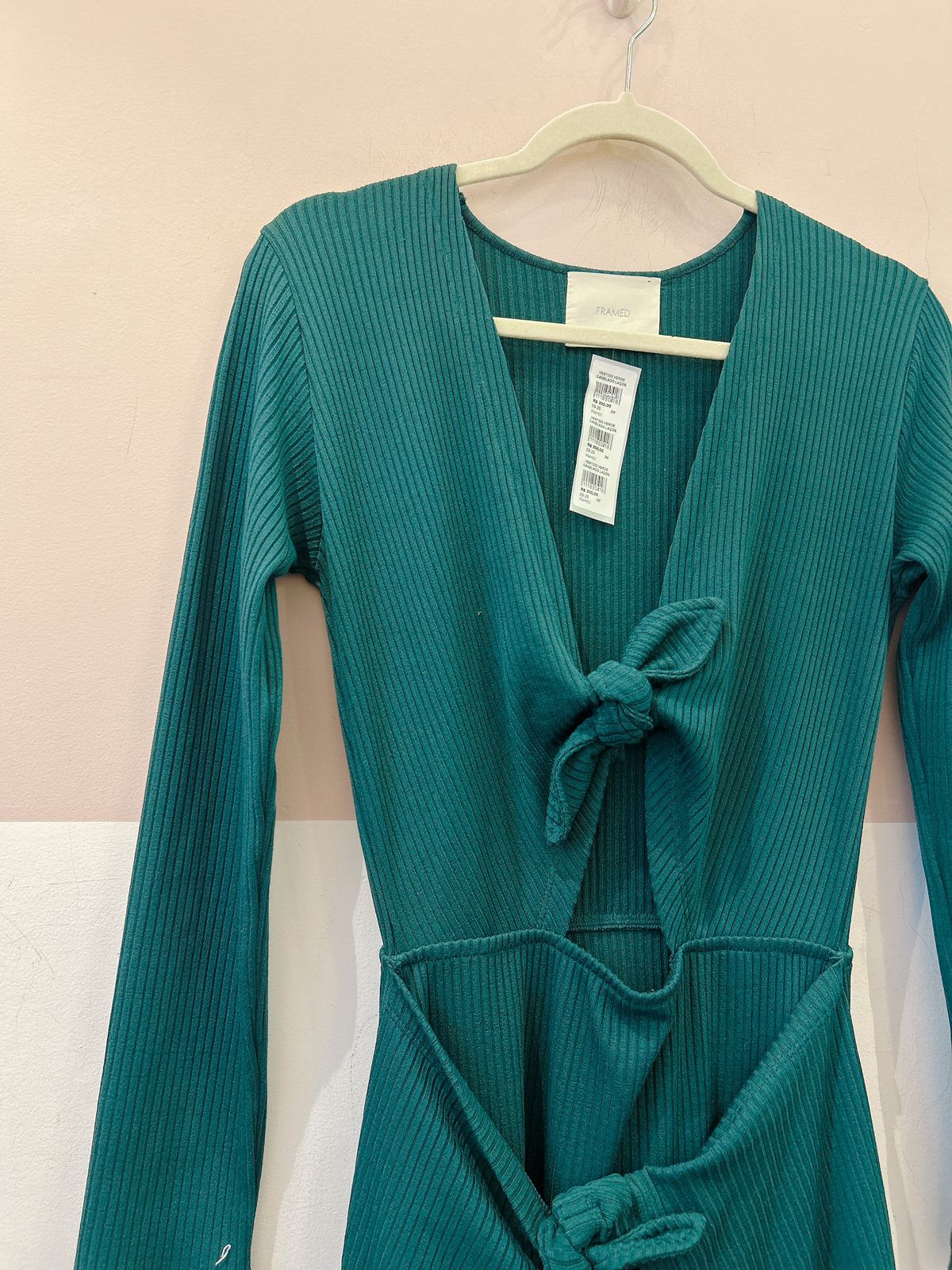 Vestido verde canelado laços Framed PP