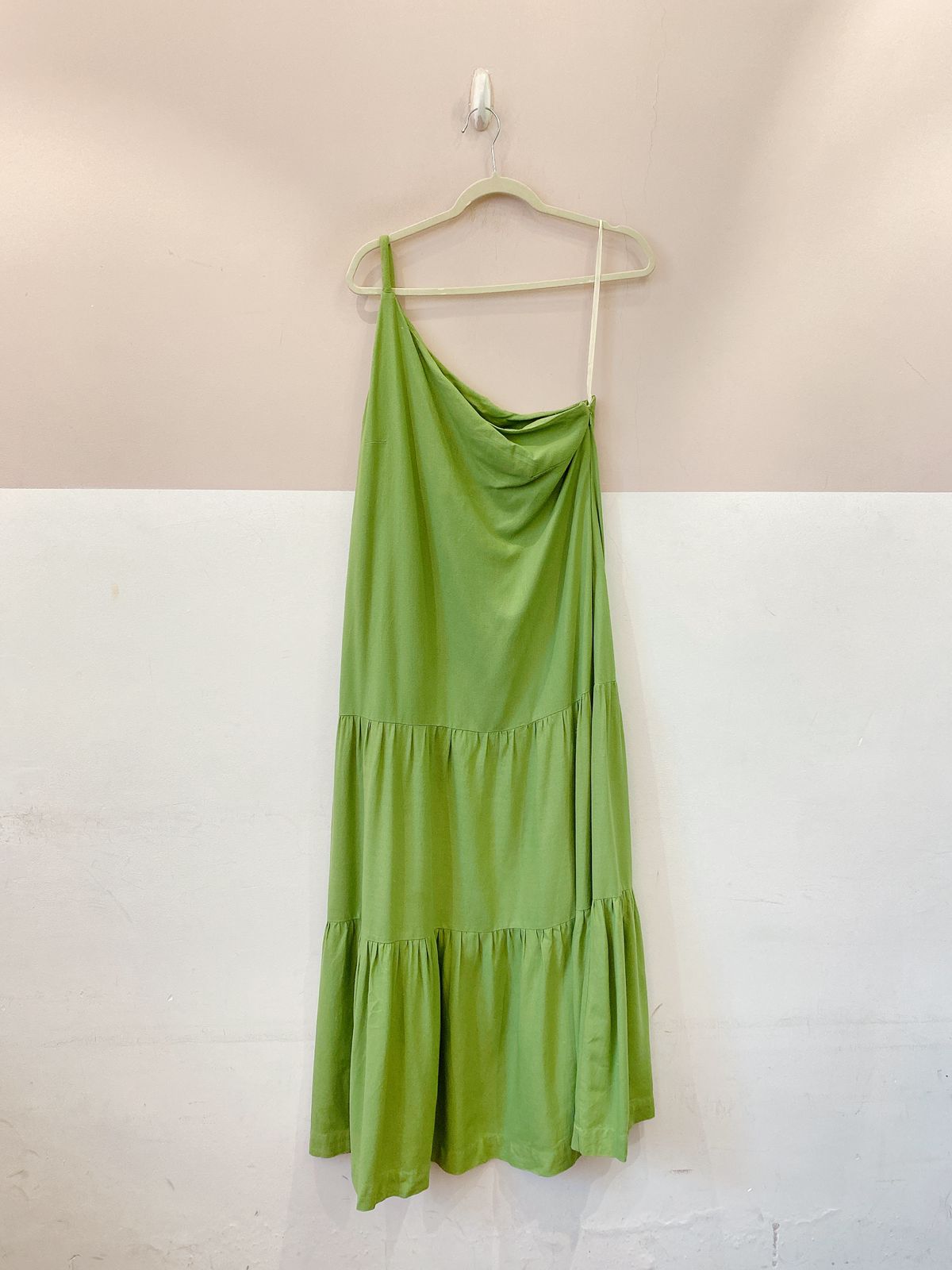 Vestido verde camadas Farm M